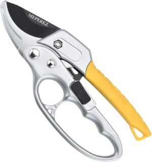 Premium Pruning Shears For Gardenin...