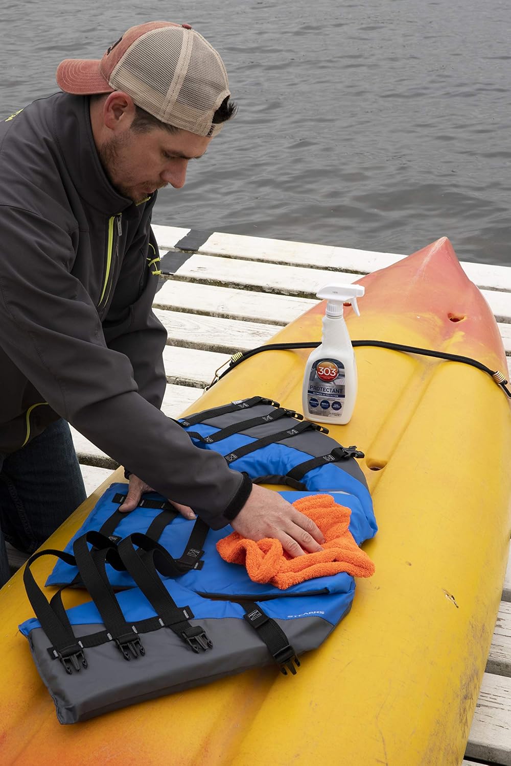 303 Products Aerospace Protectant Size: 32 Oz | Provides UV protection for marine vinyl and surfaces while helping prevent fading, cracking, and staining. - Image 12